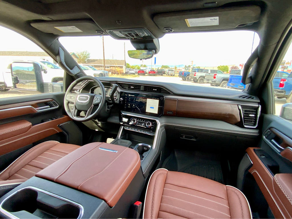 Thumbnail: 2025 GMC Sierra 3500 - 13