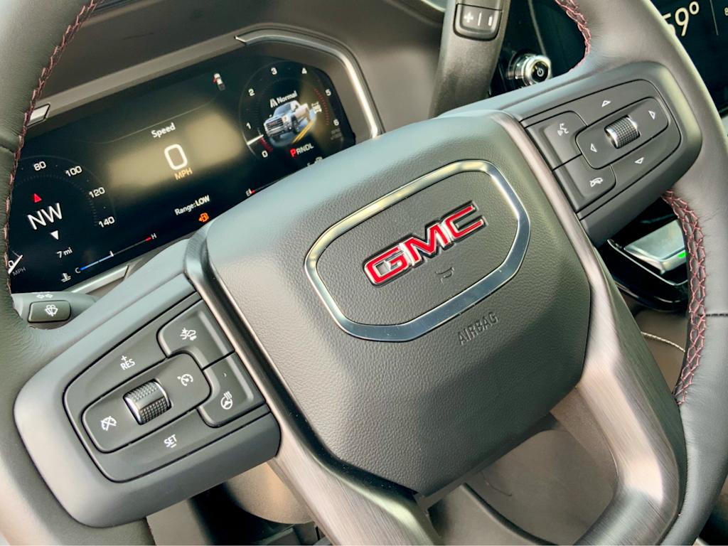 Thumbnail: 2026 GMC Sierra 2500 - 38