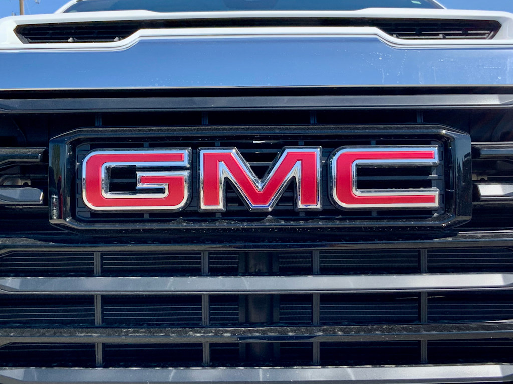 Thumbnail: 2026 GMC Sierra 2500 - 7