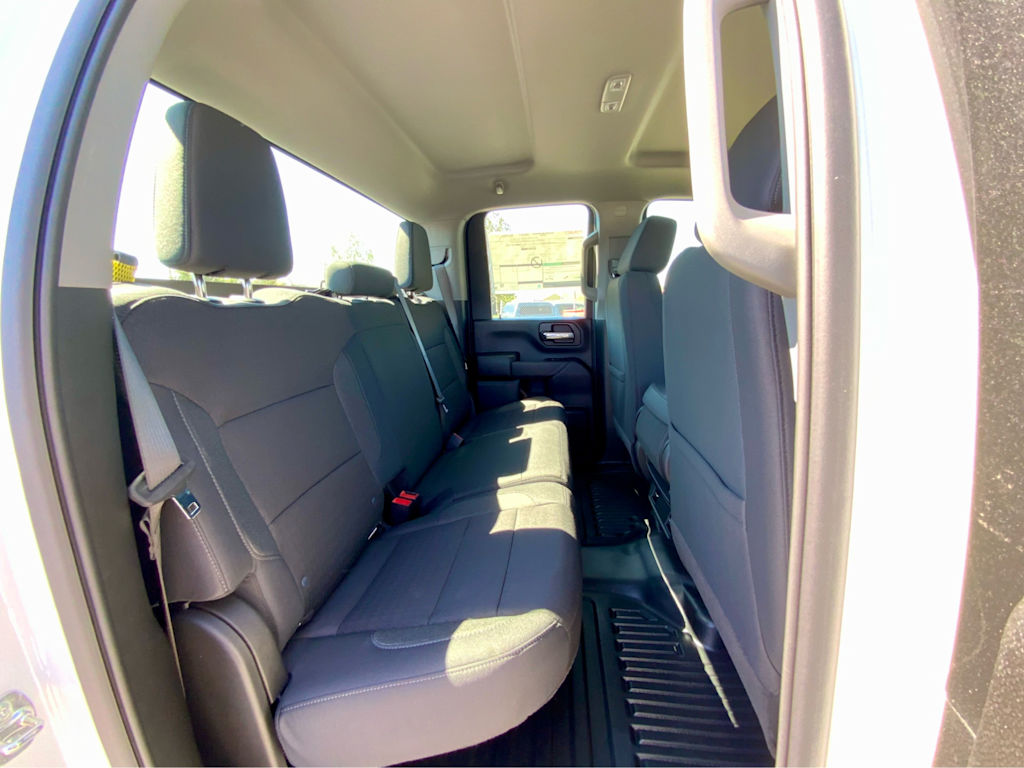 Thumbnail: 2026 GMC Sierra 2500 - 32