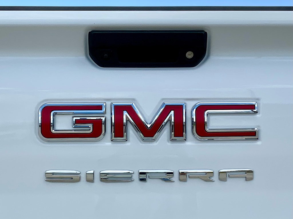 Thumbnail: 2026 GMC Sierra 2500 - 31