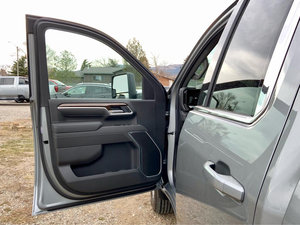 Thumbnail: 2026 GMC Sierra 2500 - 60