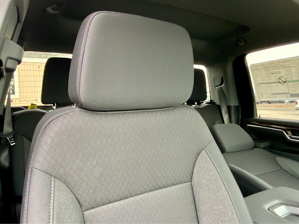 Thumbnail: 2026 GMC Sierra 2500 - 42