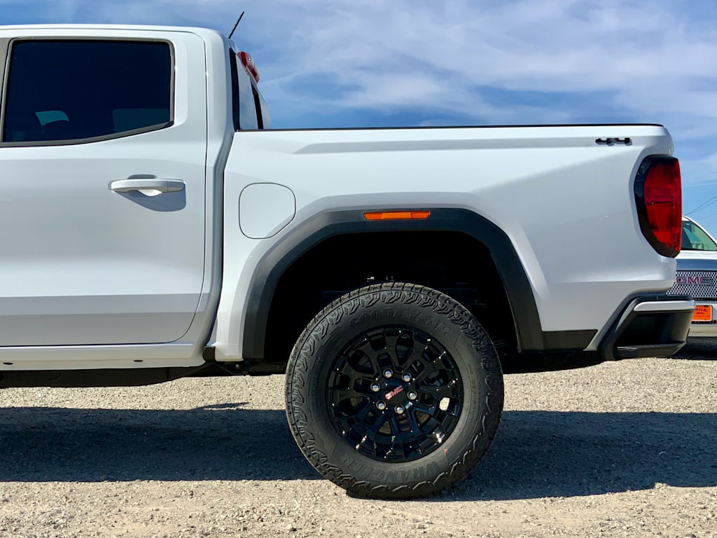 Thumbnail: 2026 GMC Canyon - 8