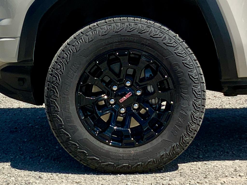 Thumbnail: 2026 GMC Canyon - 28