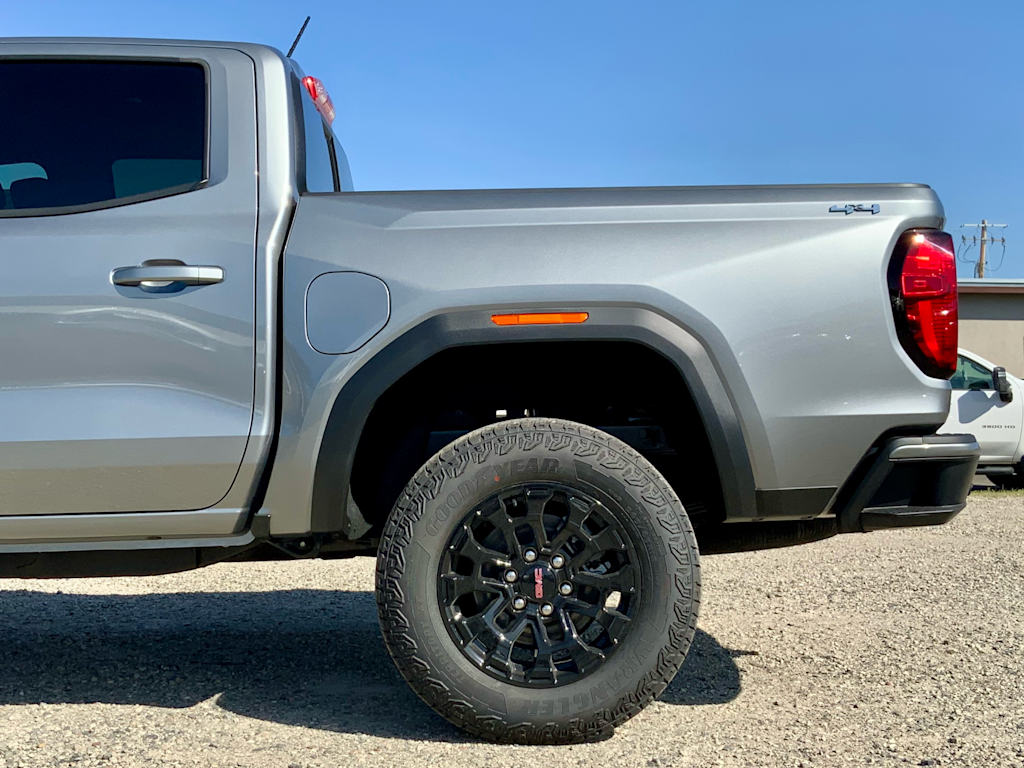 Thumbnail: 2026 GMC Canyon - 8