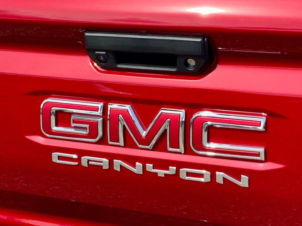 Thumbnail: 2026 GMC Canyon - 31