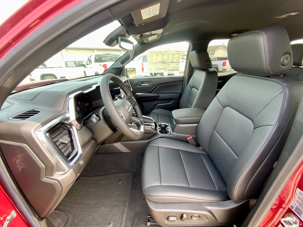 Thumbnail: 2026 GMC Canyon - 10