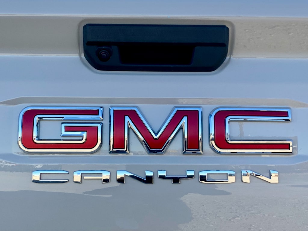 Thumbnail: 2026 GMC Canyon - 33