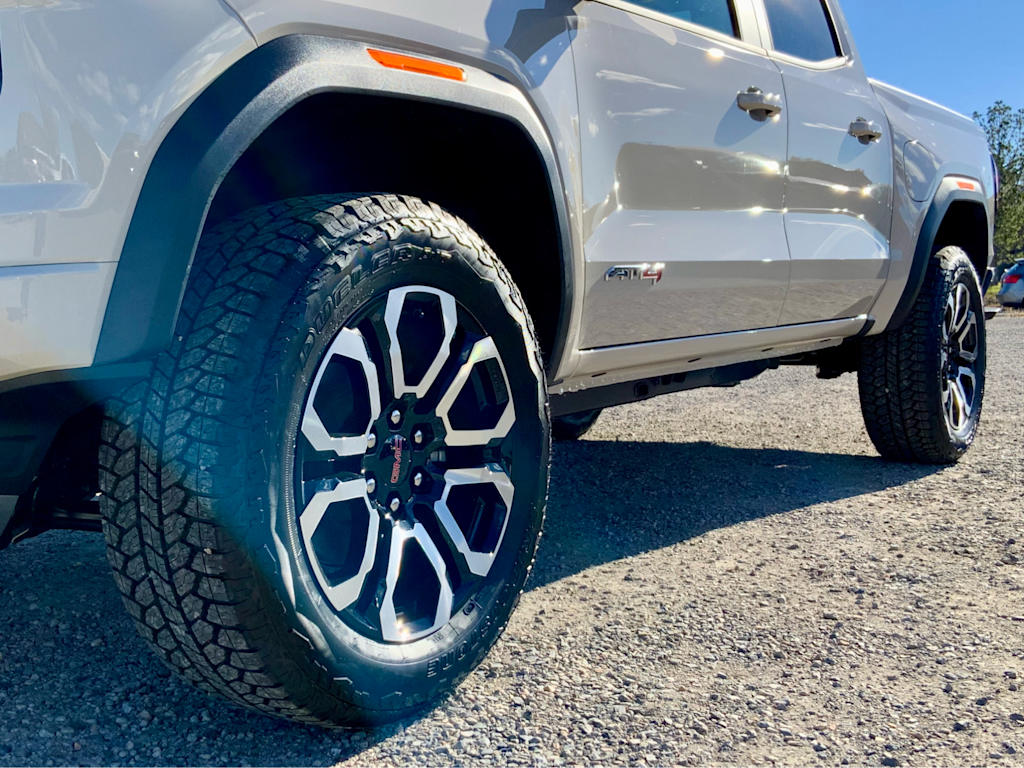 Thumbnail: 2026 GMC Canyon - 34