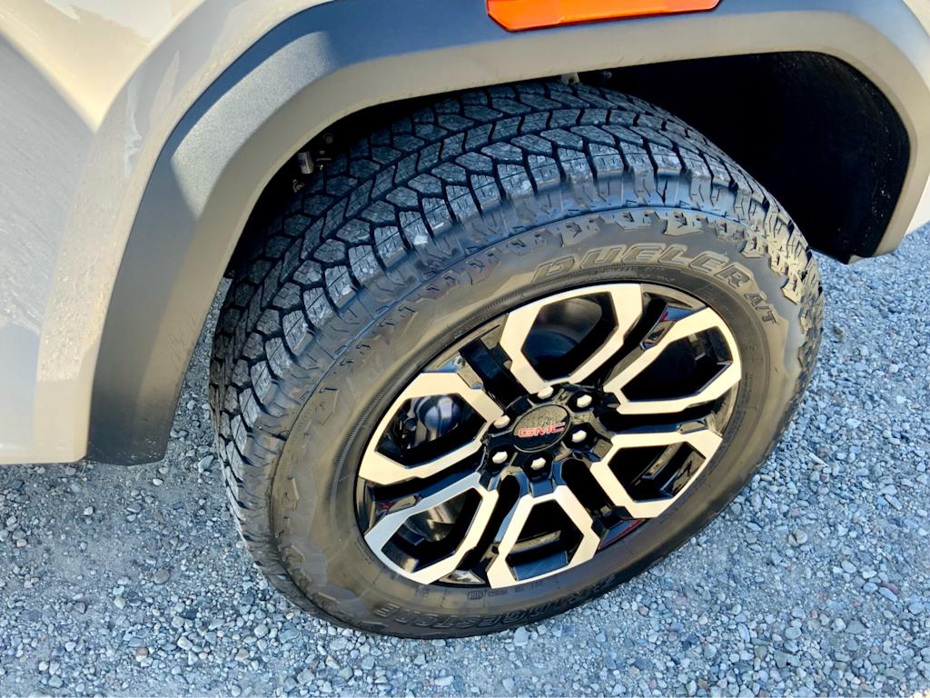 Thumbnail: 2026 GMC Canyon - 36