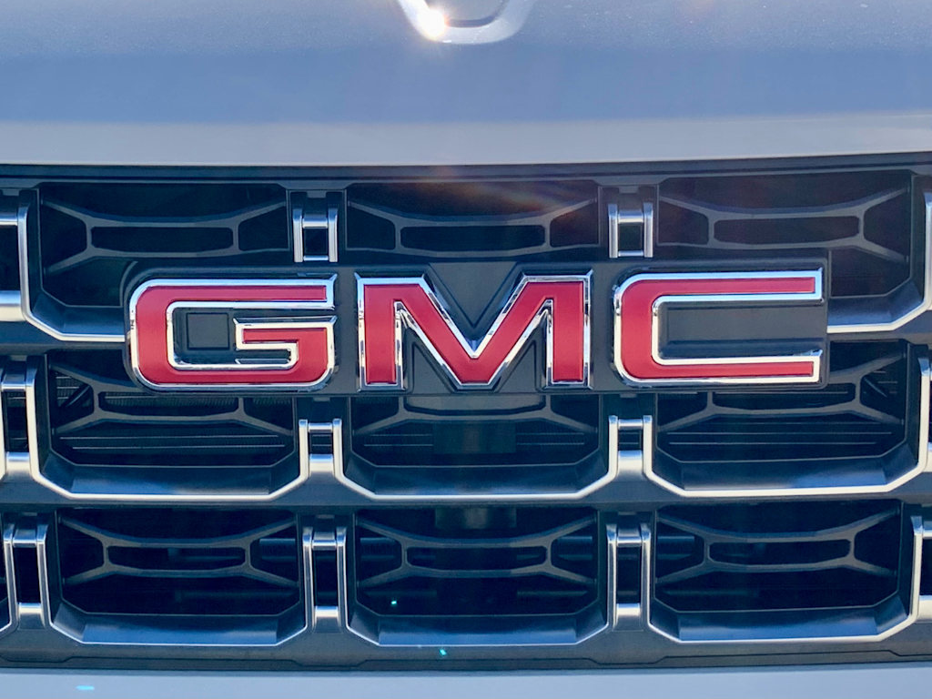 Thumbnail: 2026 GMC Canyon - 38