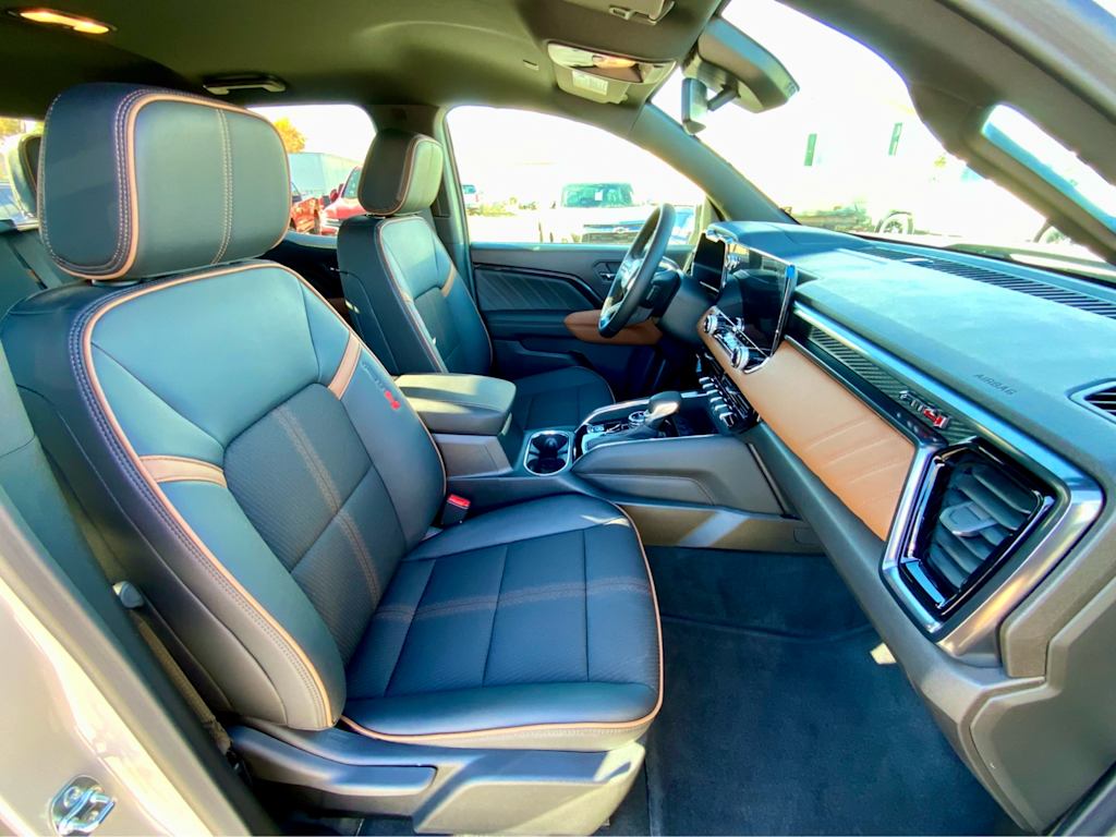 Thumbnail: 2026 GMC Canyon - 12