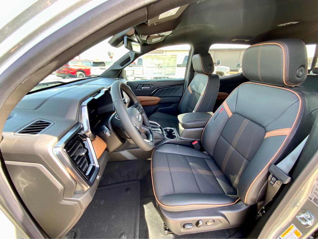 Thumbnail: 2026 GMC Canyon - 10