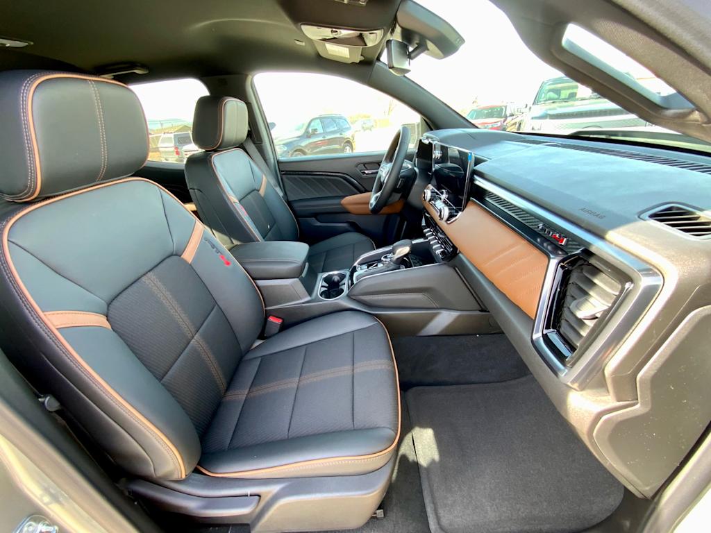 Thumbnail: 2026 GMC Canyon - 11