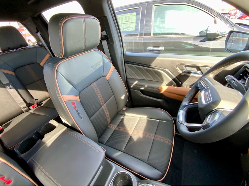 Thumbnail: 2026 GMC Canyon - 37