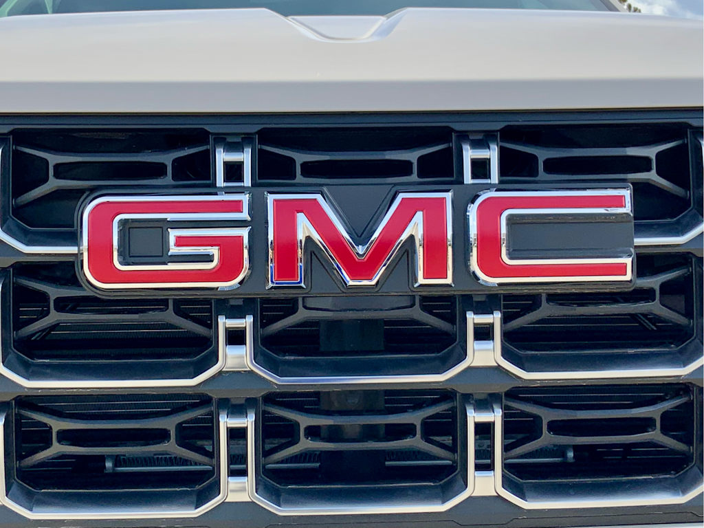 Thumbnail: 2026 GMC Canyon - 7