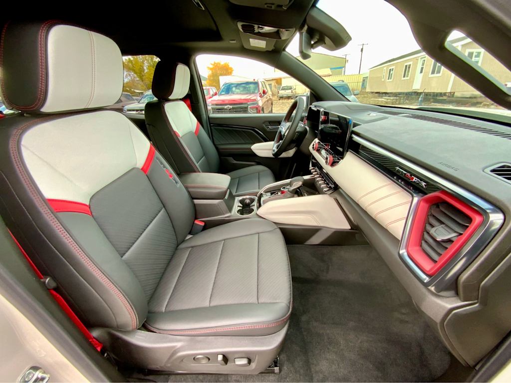 Thumbnail: 2026 GMC Canyon - 11