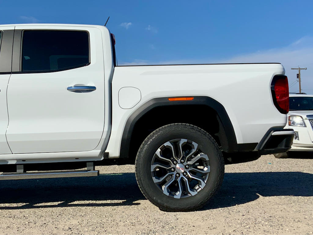 Thumbnail: 2026 GMC Canyon - 25