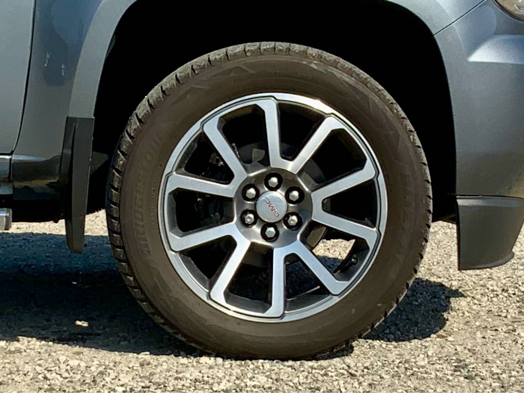 2020 GMC Canyon Denali 28