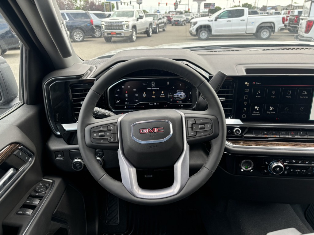 2024 GMC Sierra 1500 Elevation 10