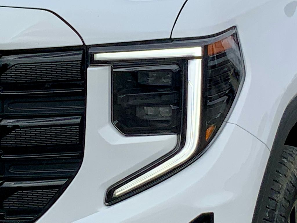 Thumbnail: 2023 GMC Sierra 1500 - 26