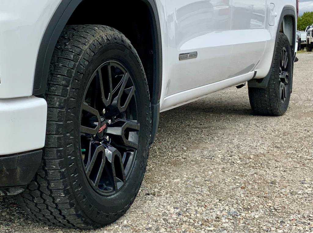 Thumbnail: 2023 GMC Sierra 1500 - 28