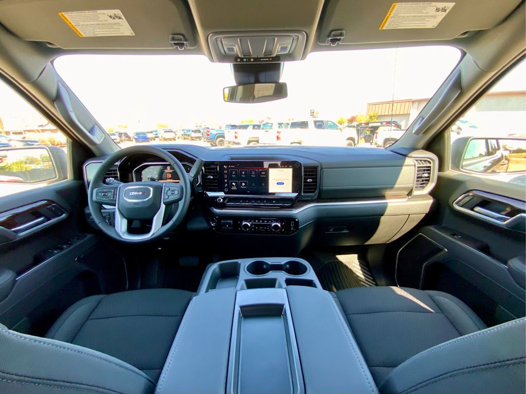 Thumbnail: 2026 GMC Sierra 1500 - 2