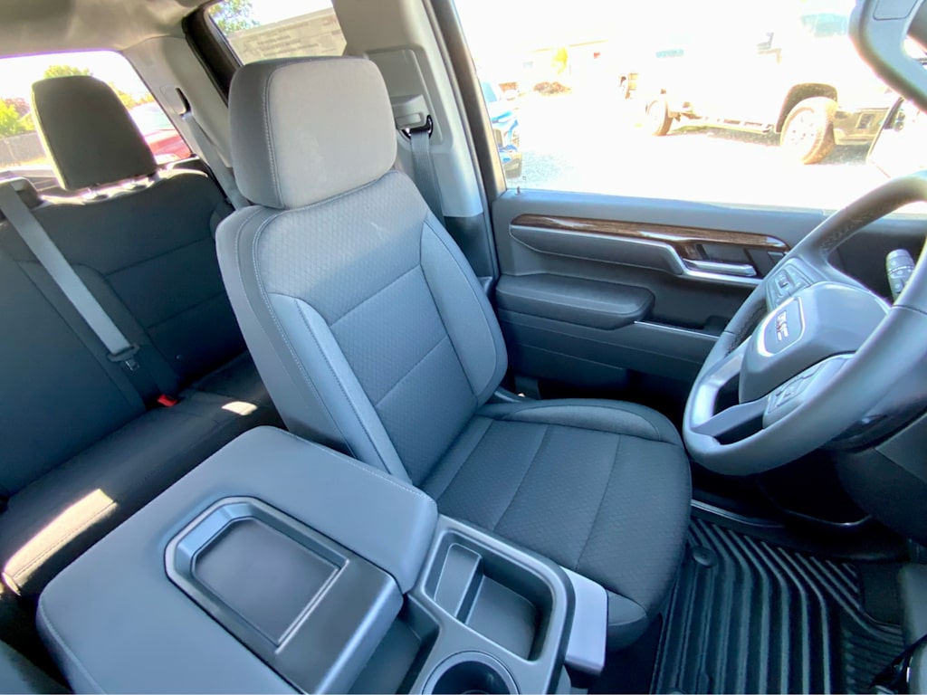 Thumbnail: 2026 GMC Sierra 1500 - 41