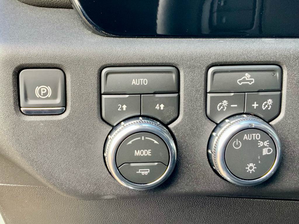 Thumbnail: 2026 GMC Sierra 1500 - 50