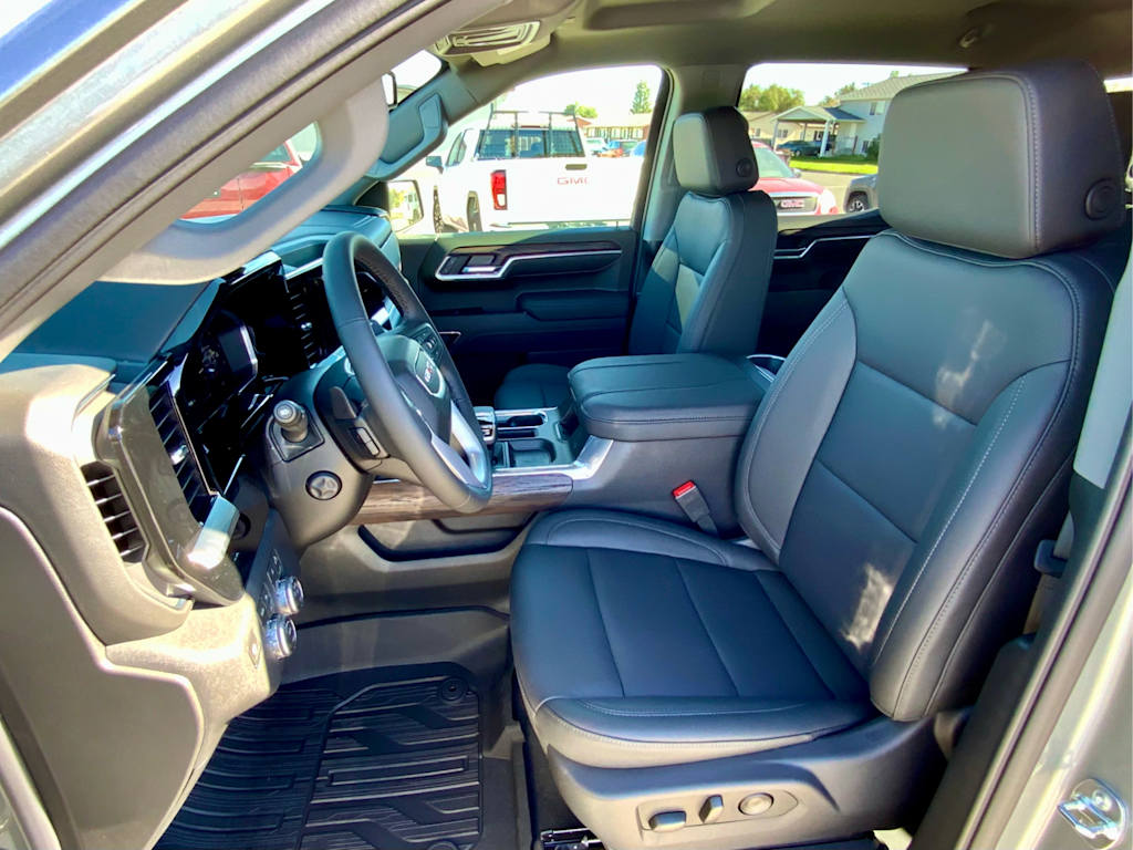 Thumbnail: 2026 GMC Sierra 1500 - 10