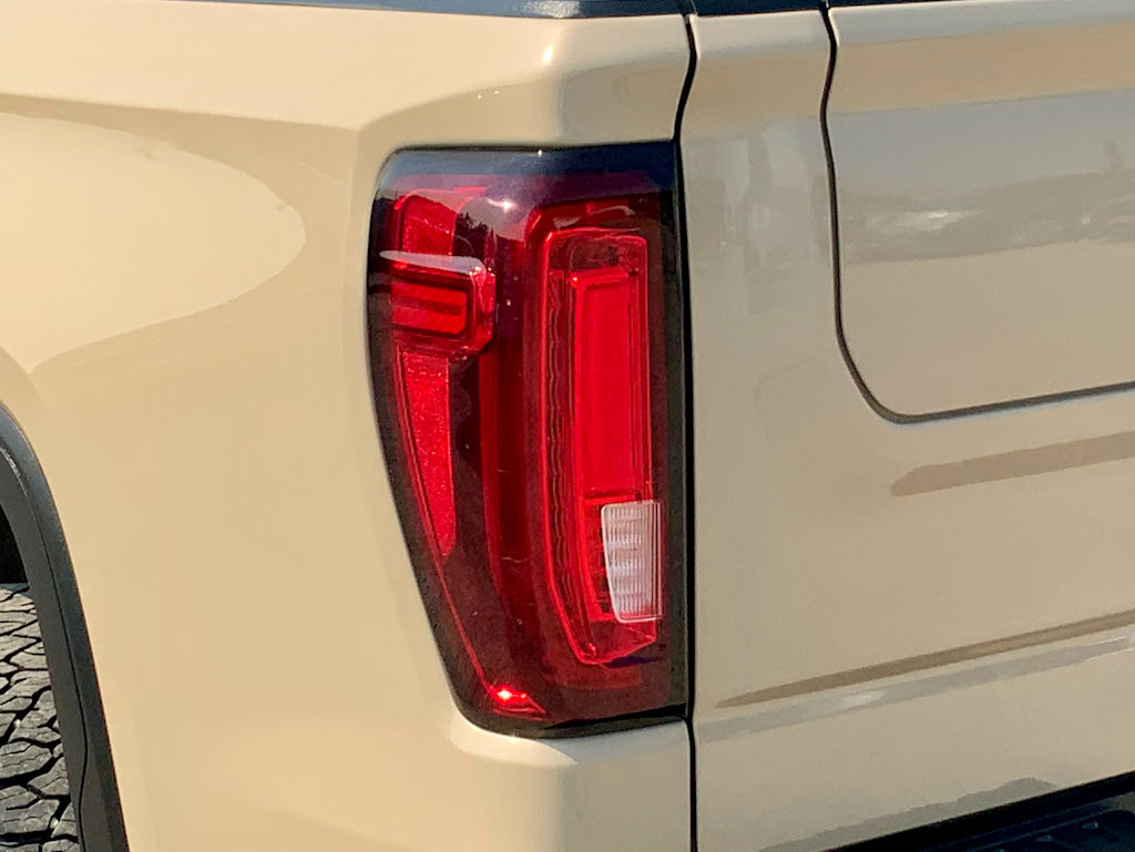 Thumbnail: 2023 GMC Sierra 1500 - 25
