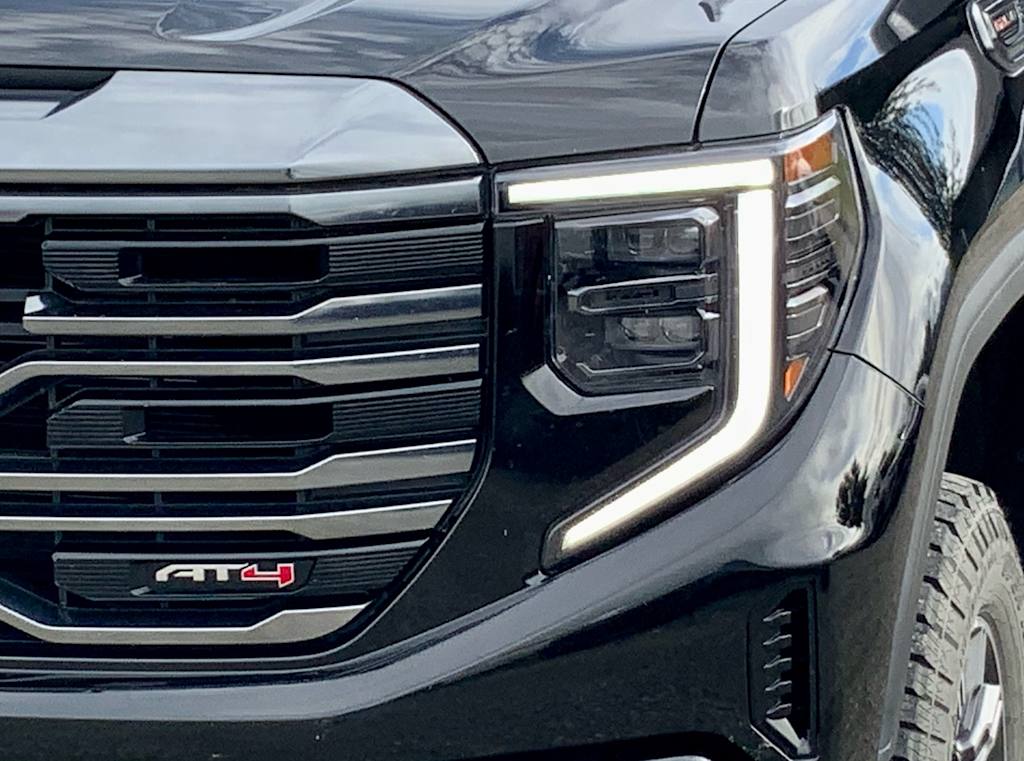 Thumbnail: 2024 GMC Sierra 1500 - 24