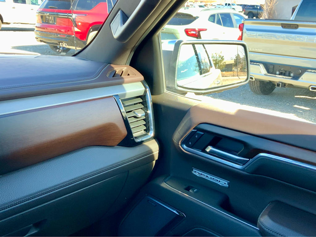 Thumbnail: 2024 GMC Sierra 1500 - 43