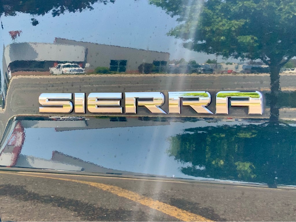 Thumbnail: 2017 GMC Sierra 1500 - 32