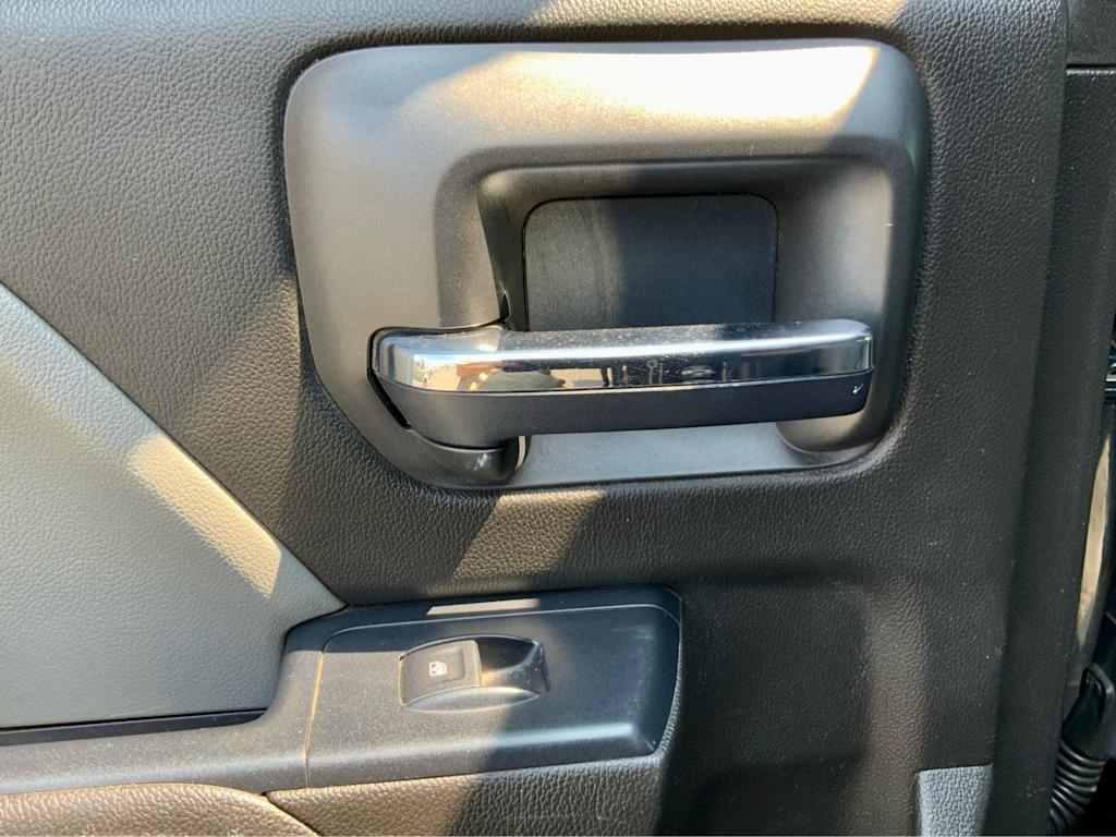 Thumbnail: 2017 GMC Sierra 1500 - 50