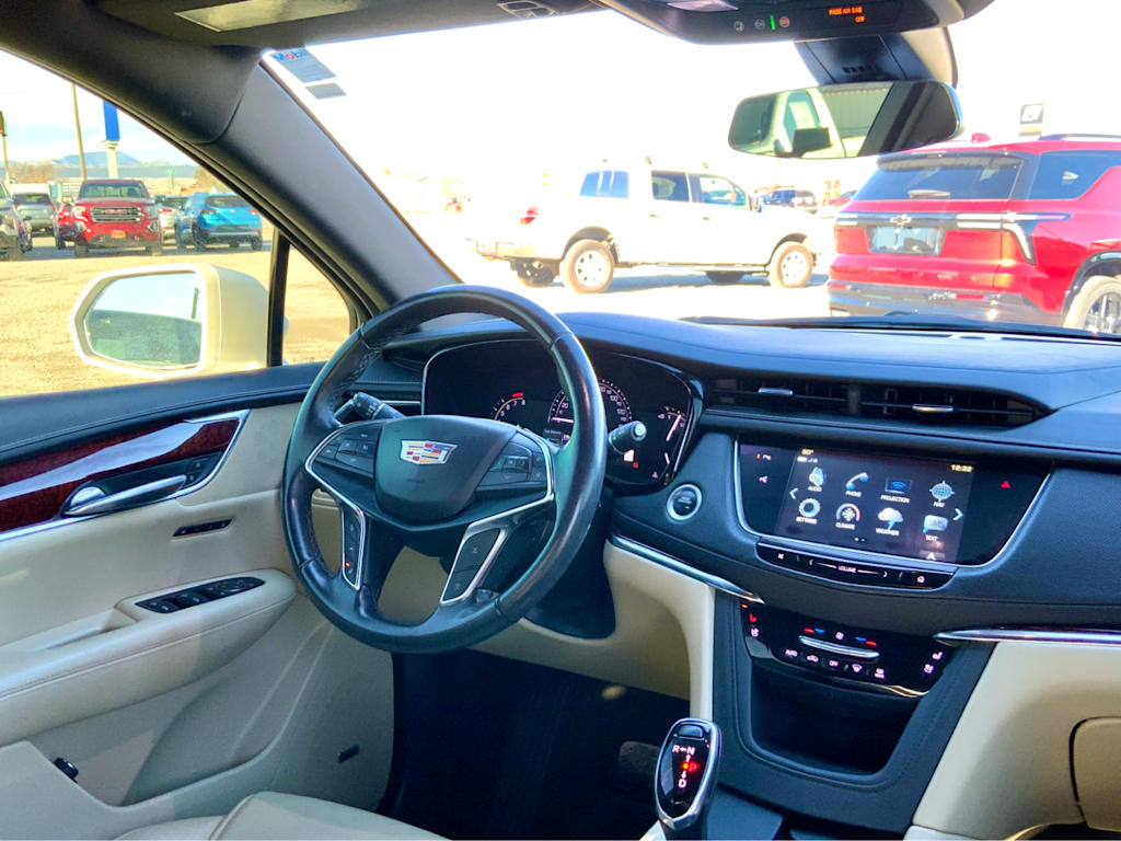 Thumbnail: 2019 Cadillac XT5 - 35