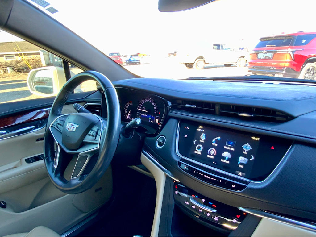 Thumbnail: 2019 Cadillac XT5 - 40