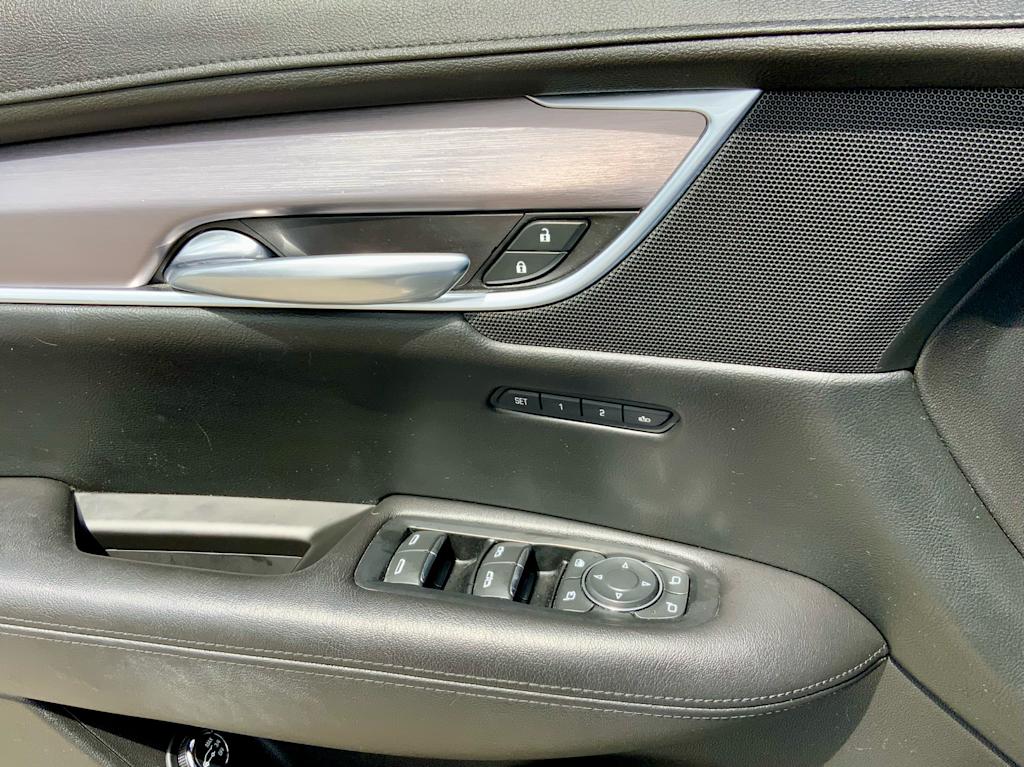 Thumbnail: 2018 Cadillac XT5 - 38