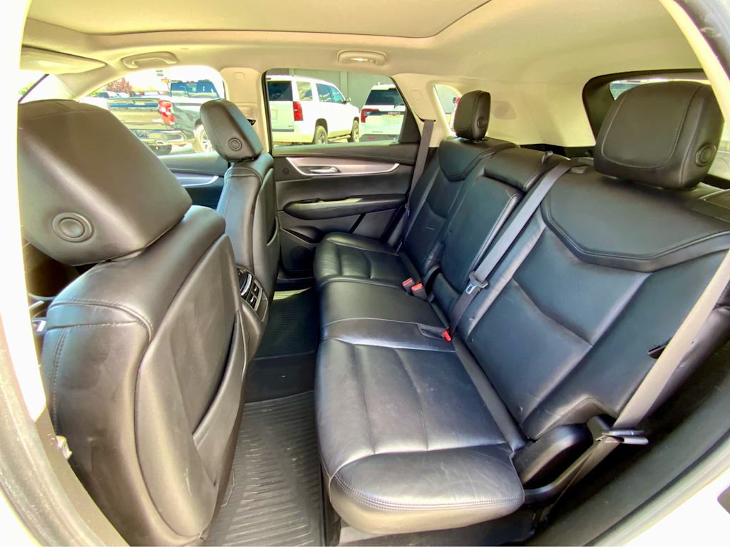Thumbnail: 2018 Cadillac XT5 - 12