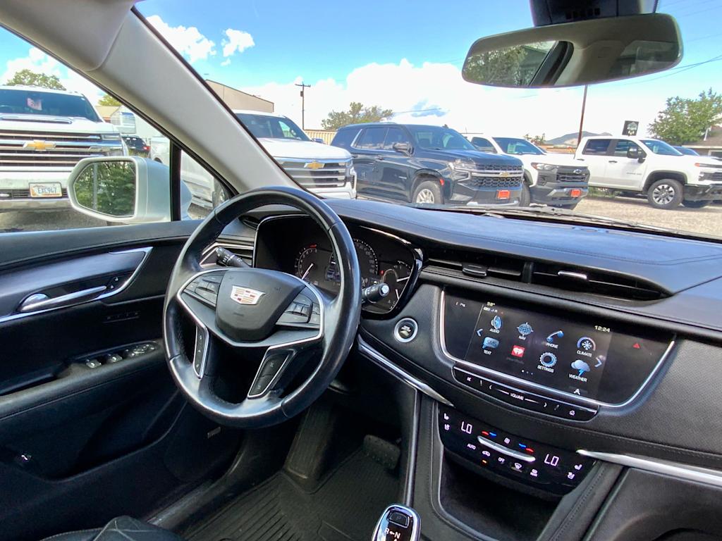 Thumbnail: 2018 Cadillac XT5 - 9