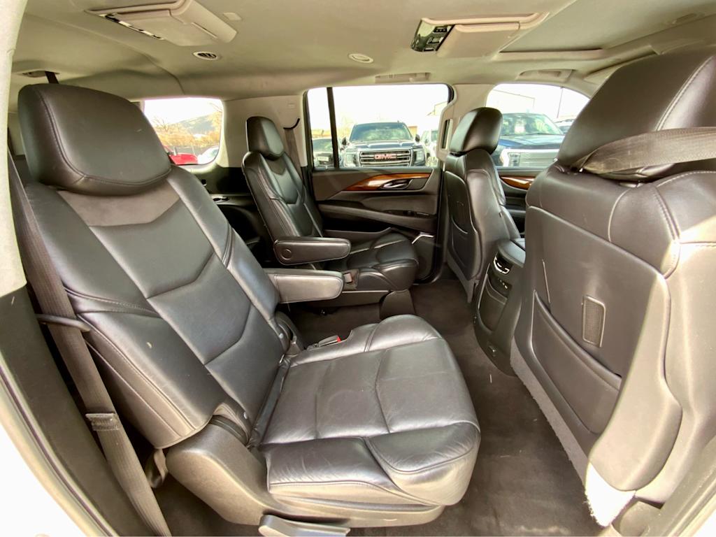 Thumbnail: 2020 Cadillac Escalade - 29