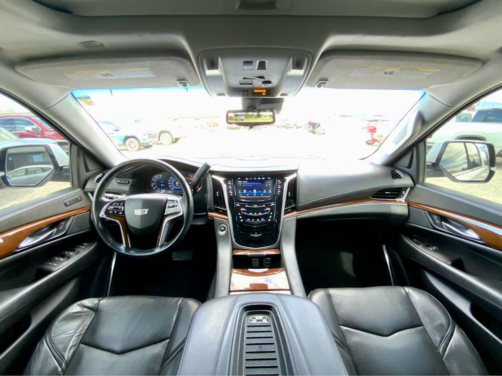 Thumbnail: 2020 Cadillac Escalade - 2