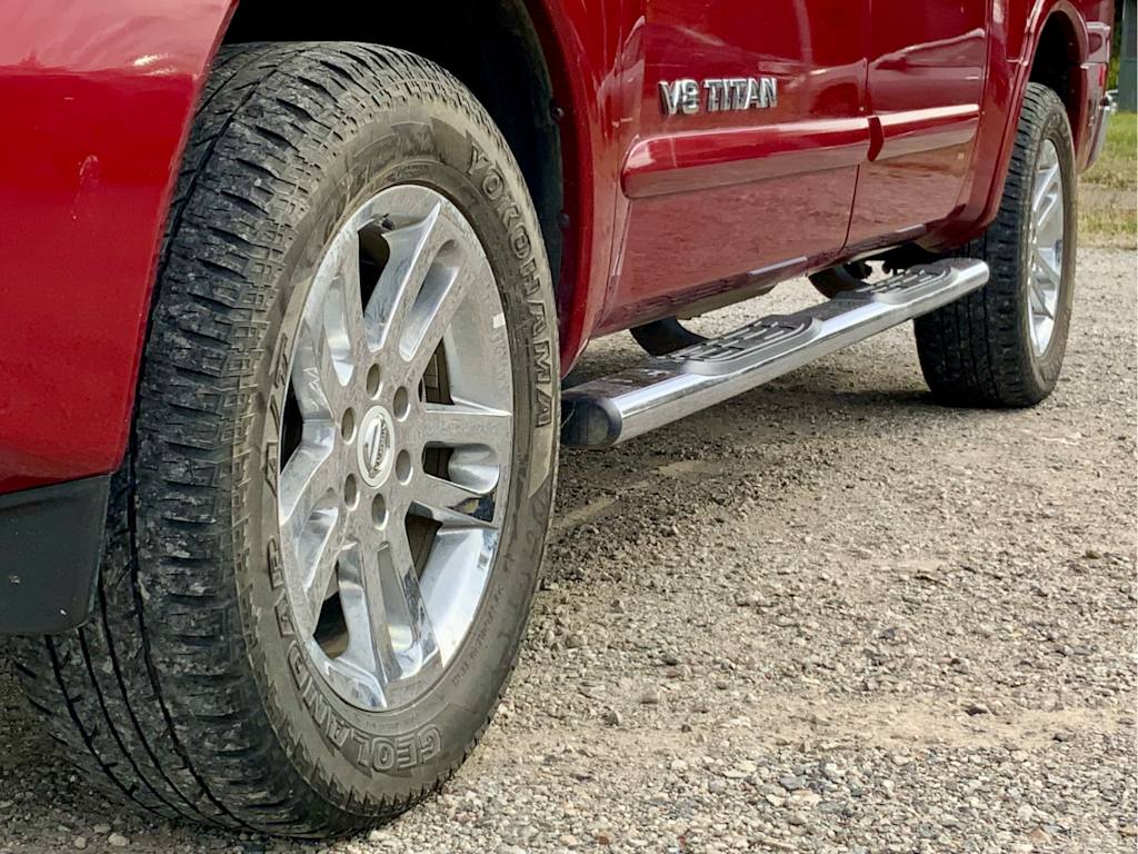 Thumbnail: 2014 Nissan Titan - 28