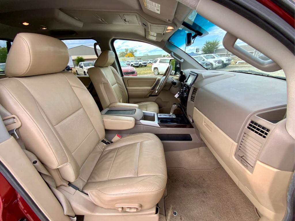 Thumbnail: 2014 Nissan Titan - 12