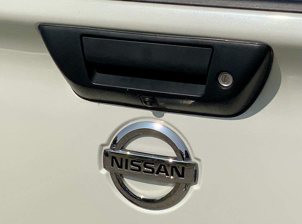 Thumbnail: 2018 Nissan Titan - 30