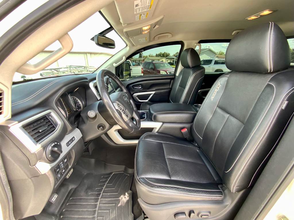 Thumbnail: 2018 Nissan Titan - 9