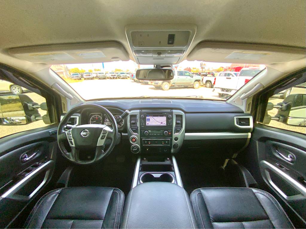 Thumbnail: 2018 Nissan Titan - 2