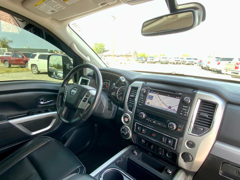 Thumbnail: 2018 Nissan Titan - 8