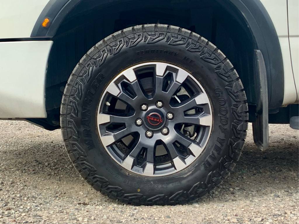 Thumbnail: 2024 Nissan Titan - 25
